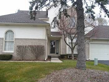 3rd image of 43470 Algonquin Dr #1