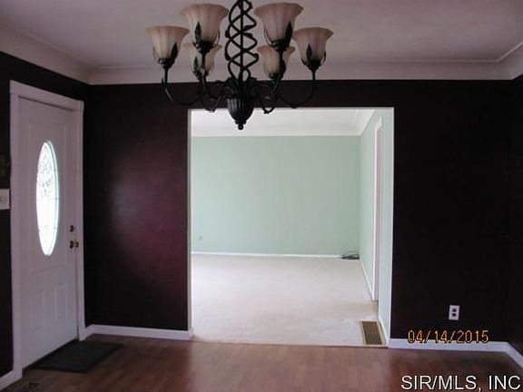 3rd image of 417 Grandview Dr
