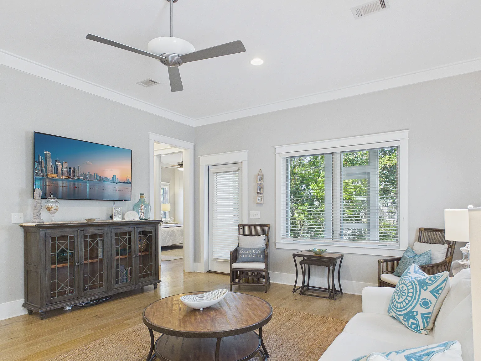74 Greenway Park Ave — Photo 4