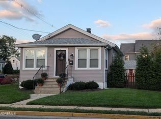 1 Carmen Pl, Red Bank, NJ 07701