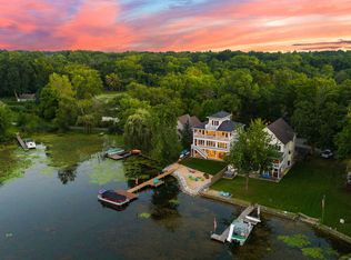 1421 Island Rd, Valparaiso, IN 46383