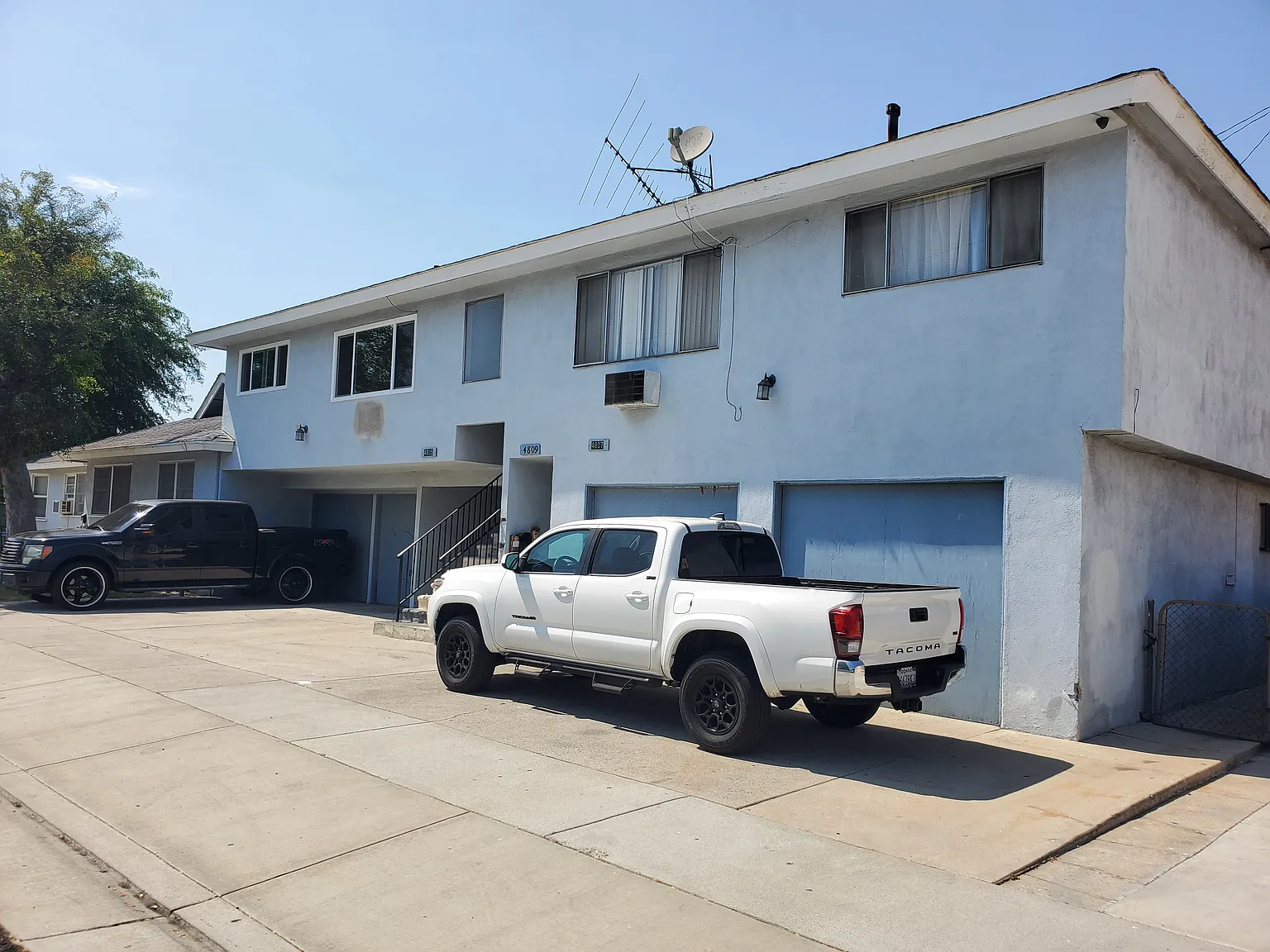 2 bed, 870 sqft, $2,250 — Photo 3