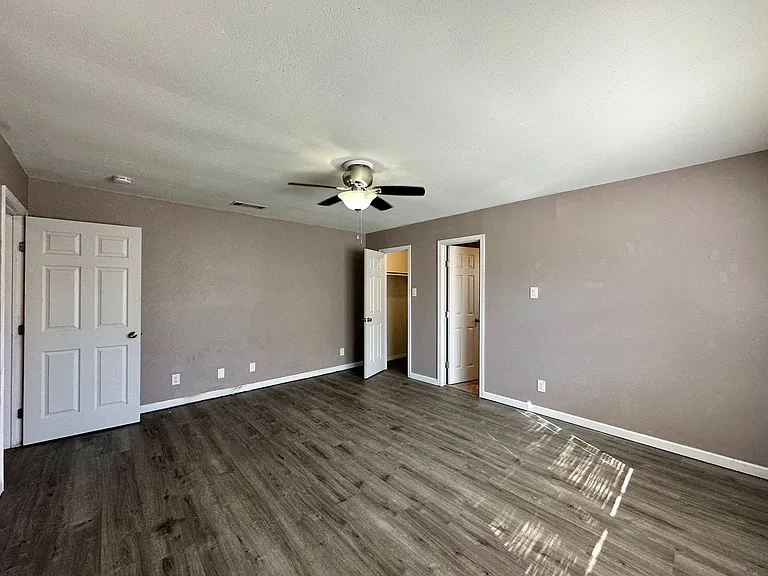 1904 Stardust St — Photo 13