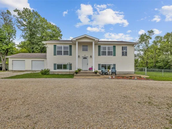 501 10th St, Park Hills, MO 63601