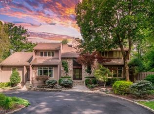 85 Old Smalleytown Rd, Warren, NJ 07059