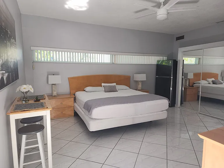 E Calusa Club Dr — Photo 1
