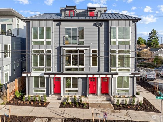 8302 C 13th Avenue NW, Seattle, WA 98117