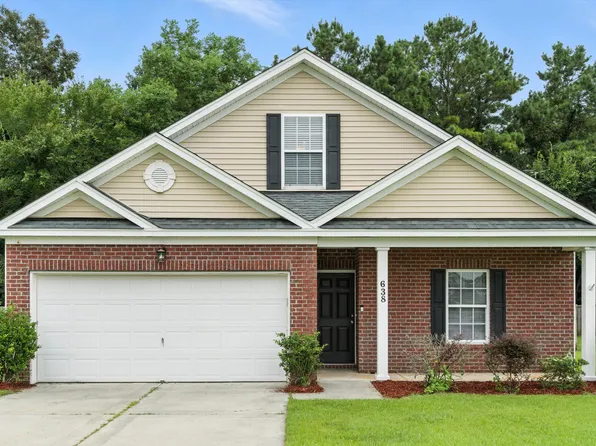 638 English Oak Cir, Moncks Corner, SC 29461