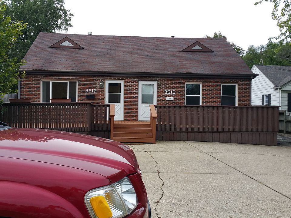 Front View of Duplex side 3517 & 3515