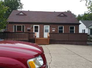 3515 Douglas Ave, Des Moines, IA 50310