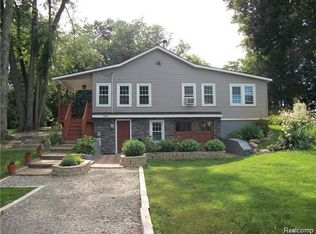 3430 Coon Rd, Gregory, MI 48137