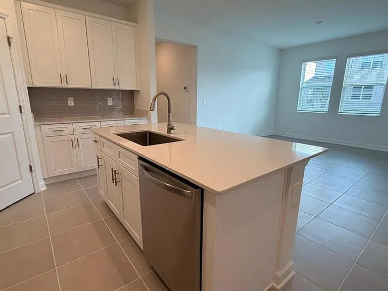 1831 Bright Sky Dr — Photo 10