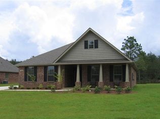 253 Concert Ct, Freeport, FL 32439