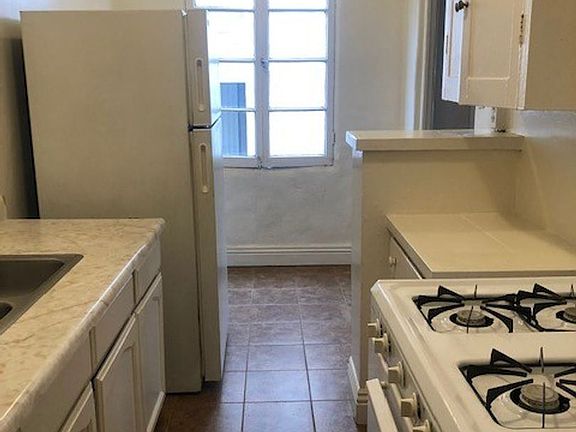 5th image of 1827 E 4th St APT 13