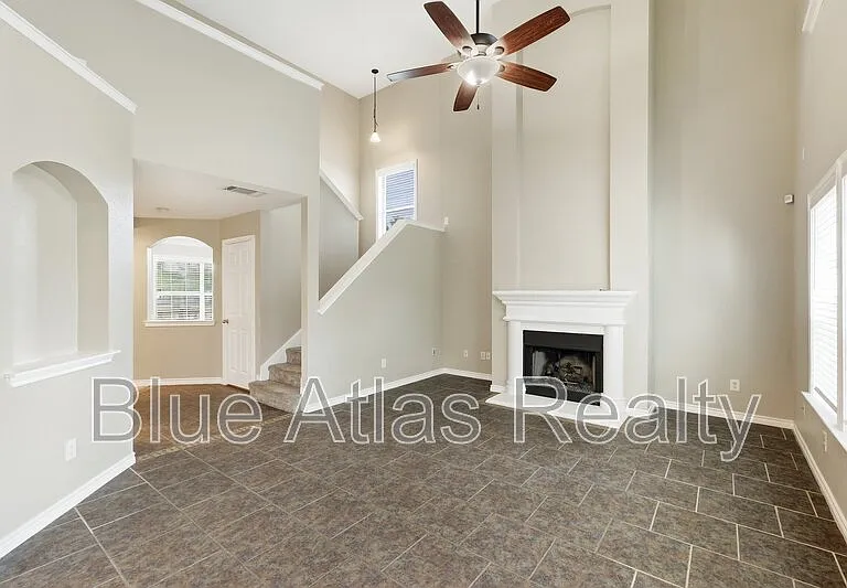 601 Steerman Ct — Photo 5