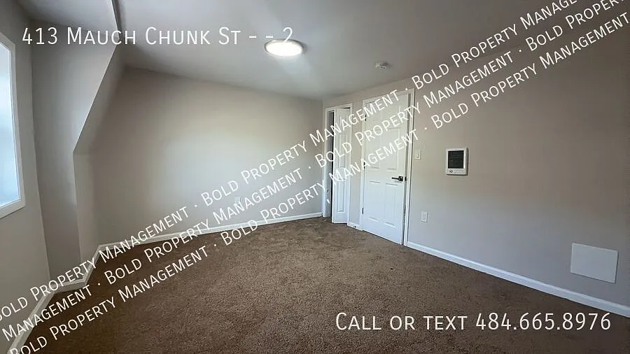 Newly Remodeled 2-Bedroom 1.5 Bath Apartment Modern Finishes & Brand-New Appliances with Washer &... — Photo 2