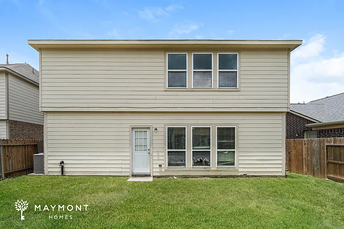14806 Millers Chestnut St — Photo 2