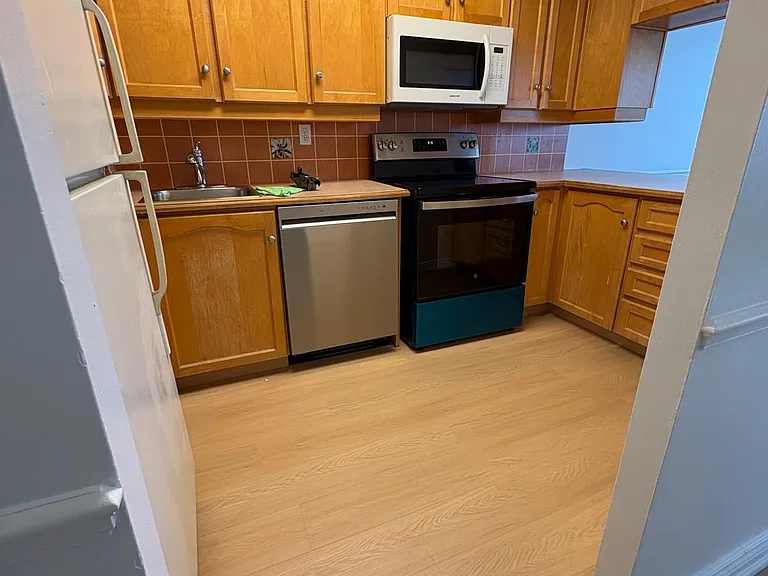 633 Bay St #2309 — Photo 6