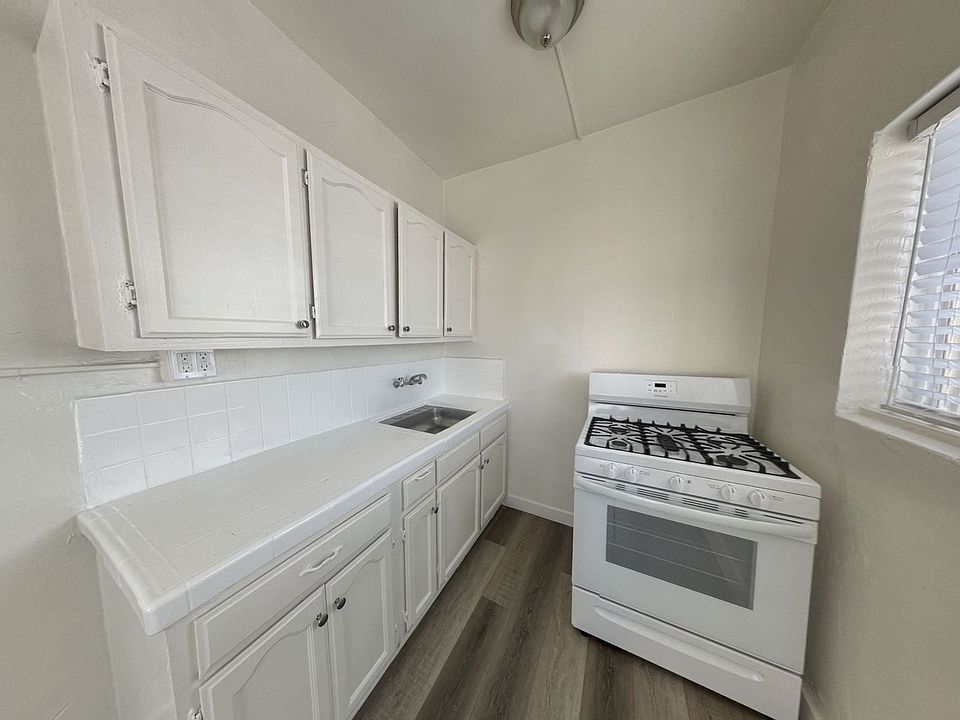 BU2 625 Burlington Apts Apartment Rentals Los Angeles, CA Zillow