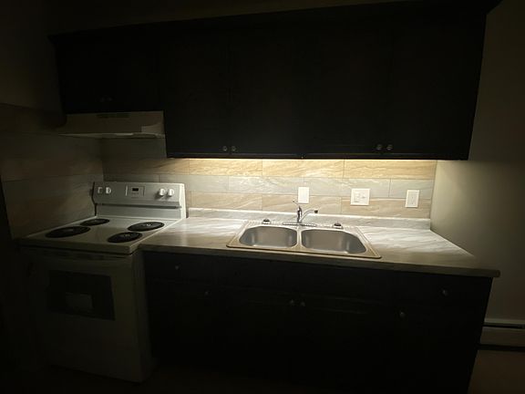 LED lighting located under kitchen cabinets.