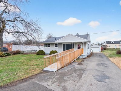 430 Peacock Walk, Jackson, MI, 49202