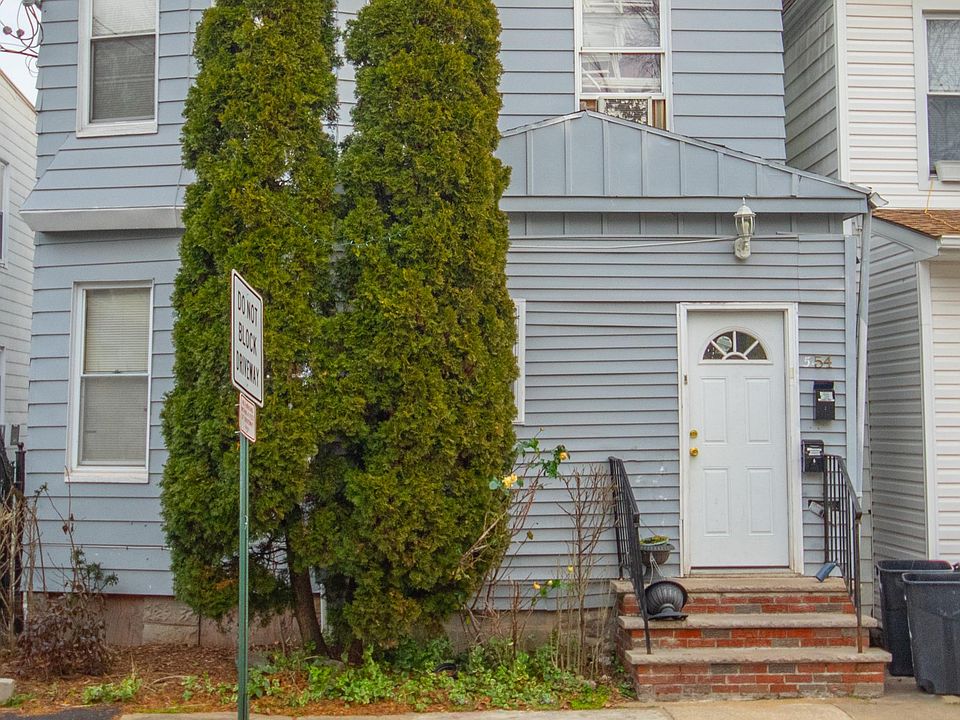 1st image of 54 Newton Pl Unit 1