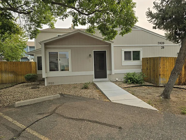 7928 Chase Cir #121 — Photo 1