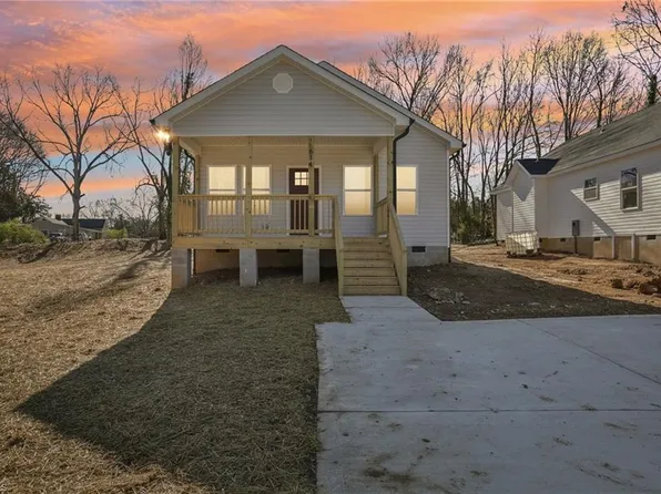 614 Gilmer St, Burlington, NC 27217