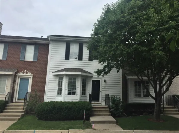 5282 Meredith Dr, Des Moines, IA 50310