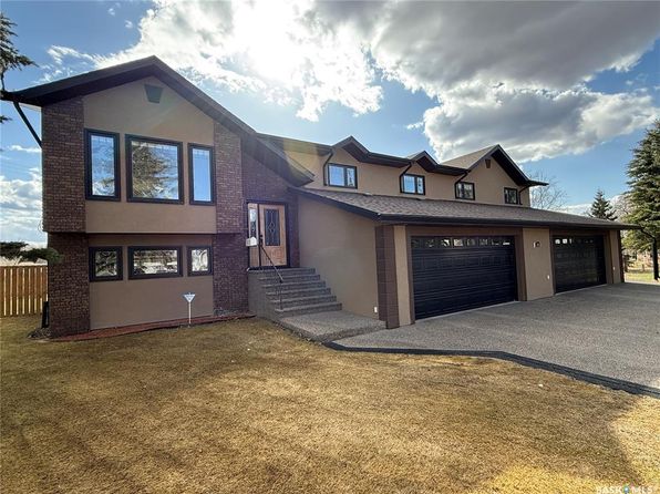 109 Parkview PLACE, Shellbrook, SK S0J 2E0