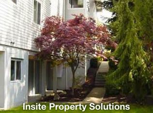 6015 Lakeview Dr APT 8, Kirkland, WA 98033