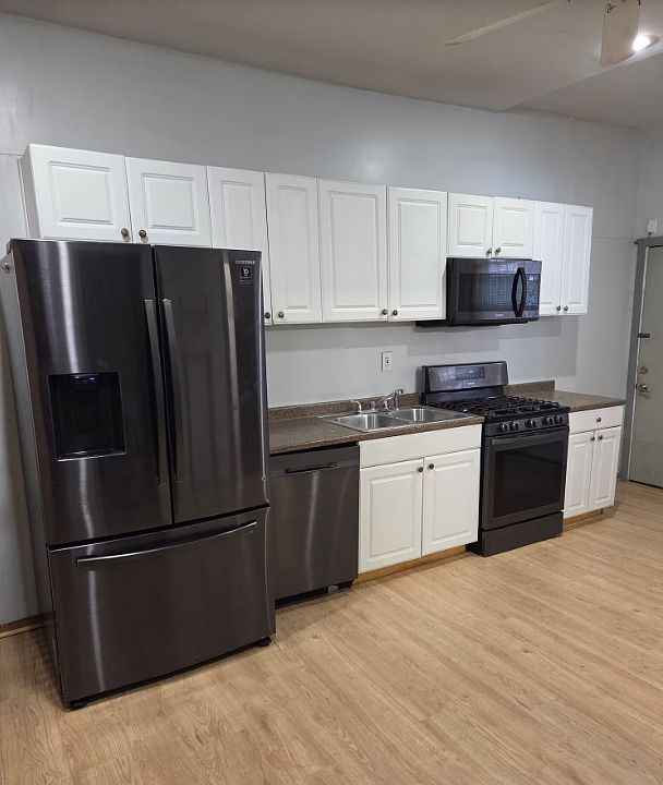 1st image of 954 N 8th St Floor 1