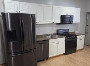 954 N 8th St FLOOR 1, Philadelphia, PA 19123