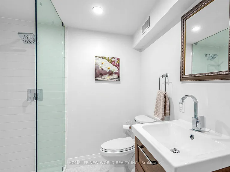 1045 Pharmacy Ave #LOWER LEVEL — Photo 8