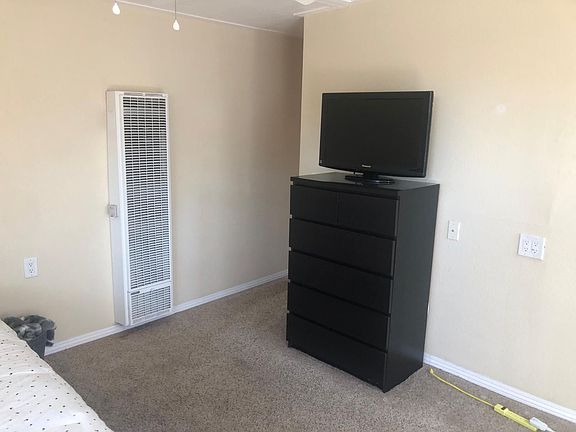 3rd image of 1099 Bradford Dr #2