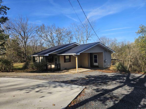 211 N 27th Hwy, Marshall, AR 72650