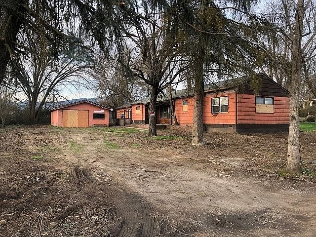 1st image of 1980 Myers Ln