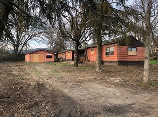 1980 Myers Ln, Medford, OR 97501