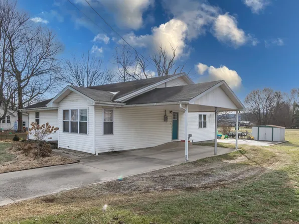 349 E Bridge St, Brownstown, IN 47220