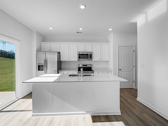 Crossvine Village Coleman H S115 16