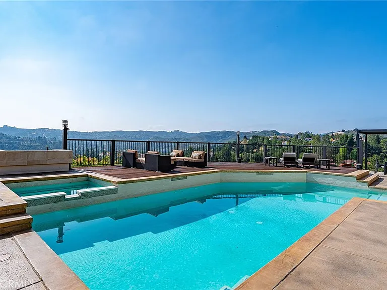 4372 Park Vicente — Photo 47