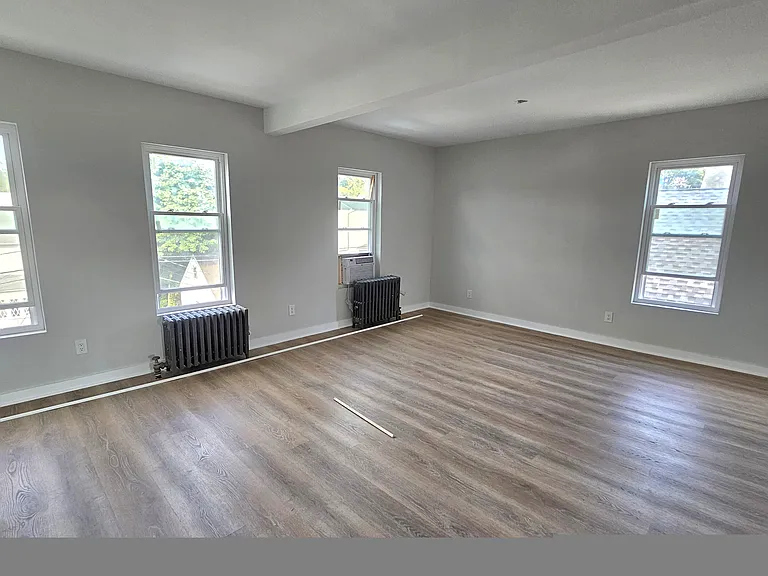 740 Lake Ave #3 — Photo 3