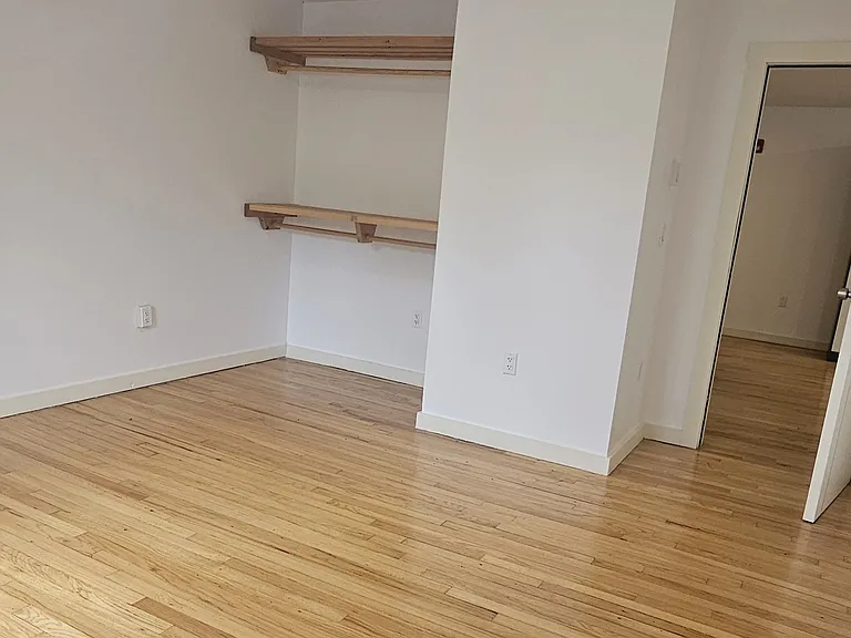 35 Springside Ave #1B — Photo 13