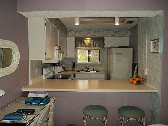 View of Kitchen/breakfast ba