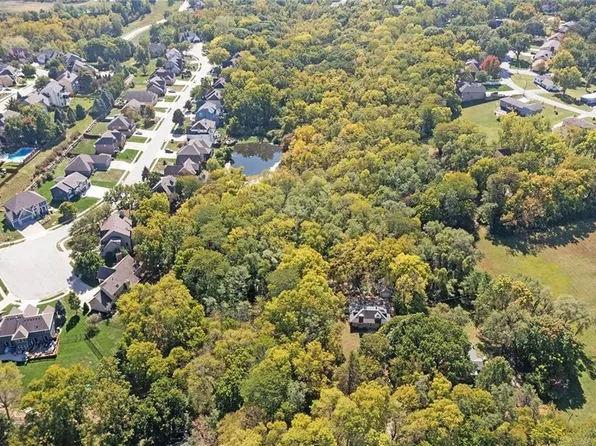 7411 Cadwallader St, Kansas City, MO 64152