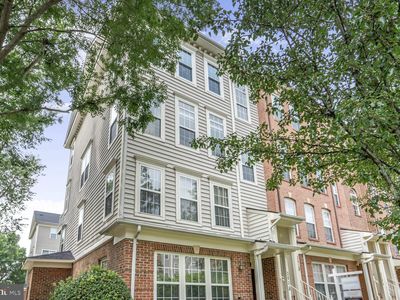 341 Cross Green St #B, Gaithersburg, MD, 20878