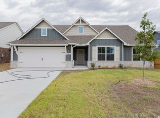 10211 S 232nd East Ave, Broken Arrow, OK 74014