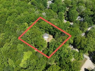 302 Bay City Trl, Houghton Lake, MI 48629
