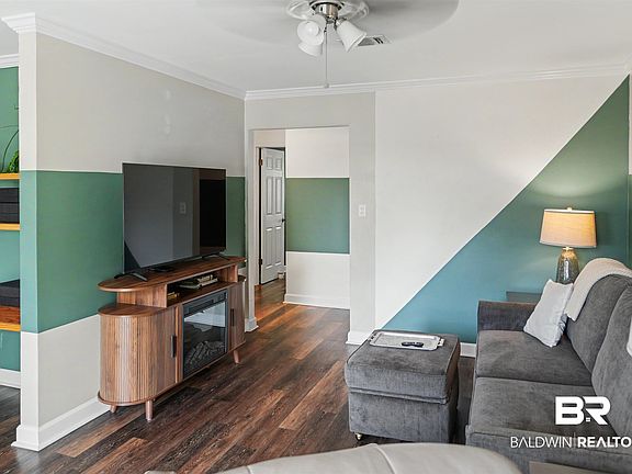 4th image of 125 E 22nd Ave APT 12
