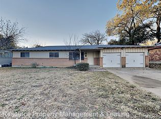 1209 Hurstview Dr, Hurst, TX 76053